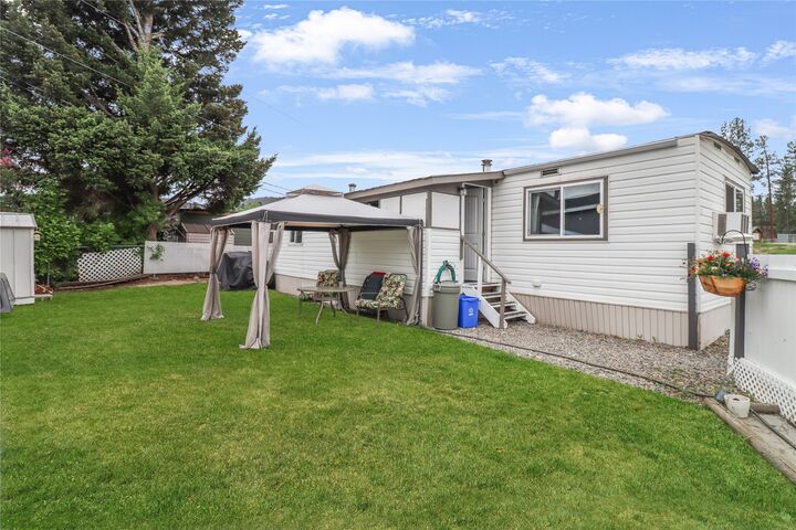 Property Photo: 263 # 3 Highway 25 BC V0X 1W0