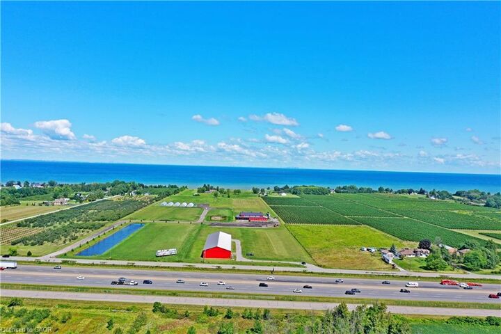 Property Photo:  4581 Service Road N  ON L0R 1B1 