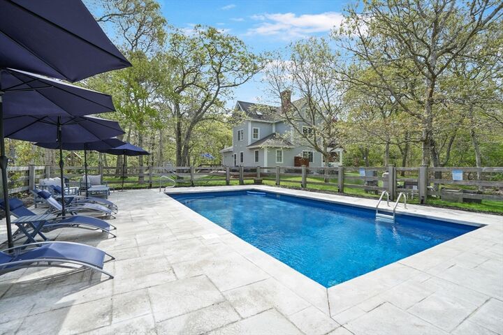 Property Photo:  10 North Bog Rd  MA 02539 