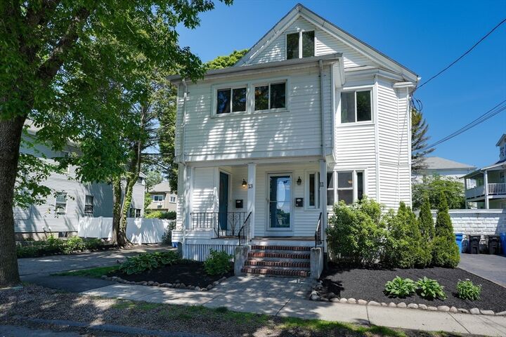 Property Photo:  11 Walnut Street 11  MA 02478 