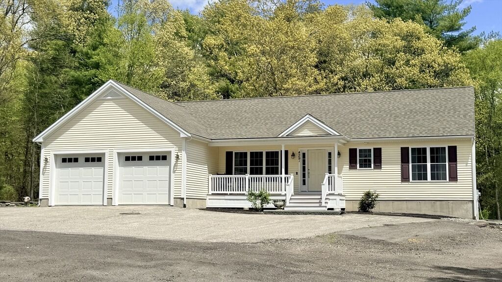 Property Photo:  429A Winthrop Street  MA 02780 