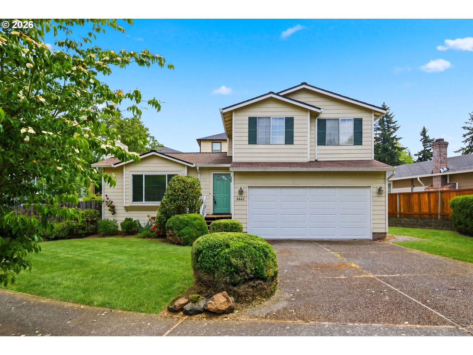Property Photo: 6442 SE 131st Ave OR 97236