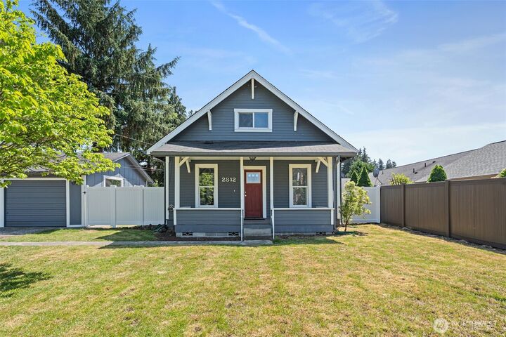 Property Photo:  2812  Russell Road  WA 98531 