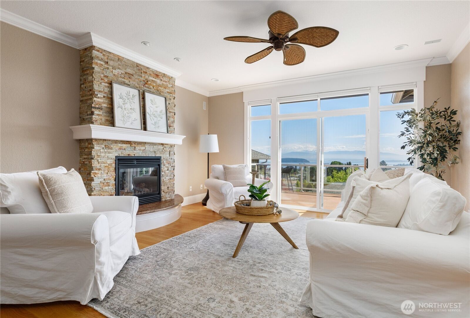 Property Photo: 3907 Ridge Top Drive WA 98221
