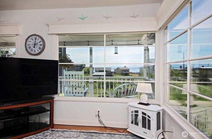 Property Photo:  5822  Mutiny Bay Road  WA 98249 