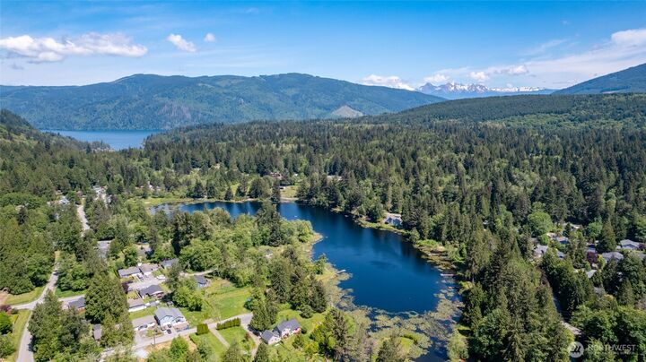 Property Photo:  460  Lakeside Drive  WA 98284 