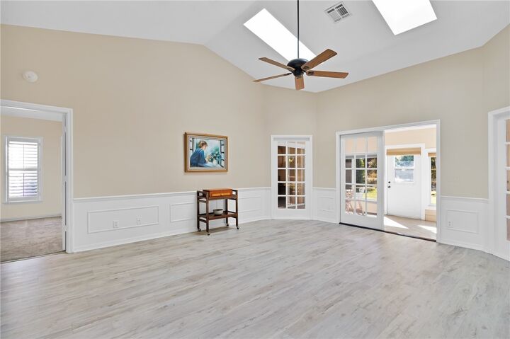 Property Photo:  635 Fox Run SW  FL 32962 