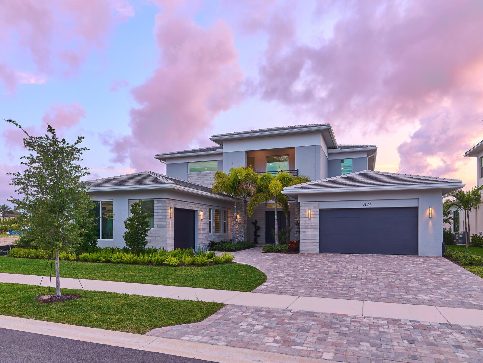 Property Photo:  9124 Coral Isles Circle  FL 33412 