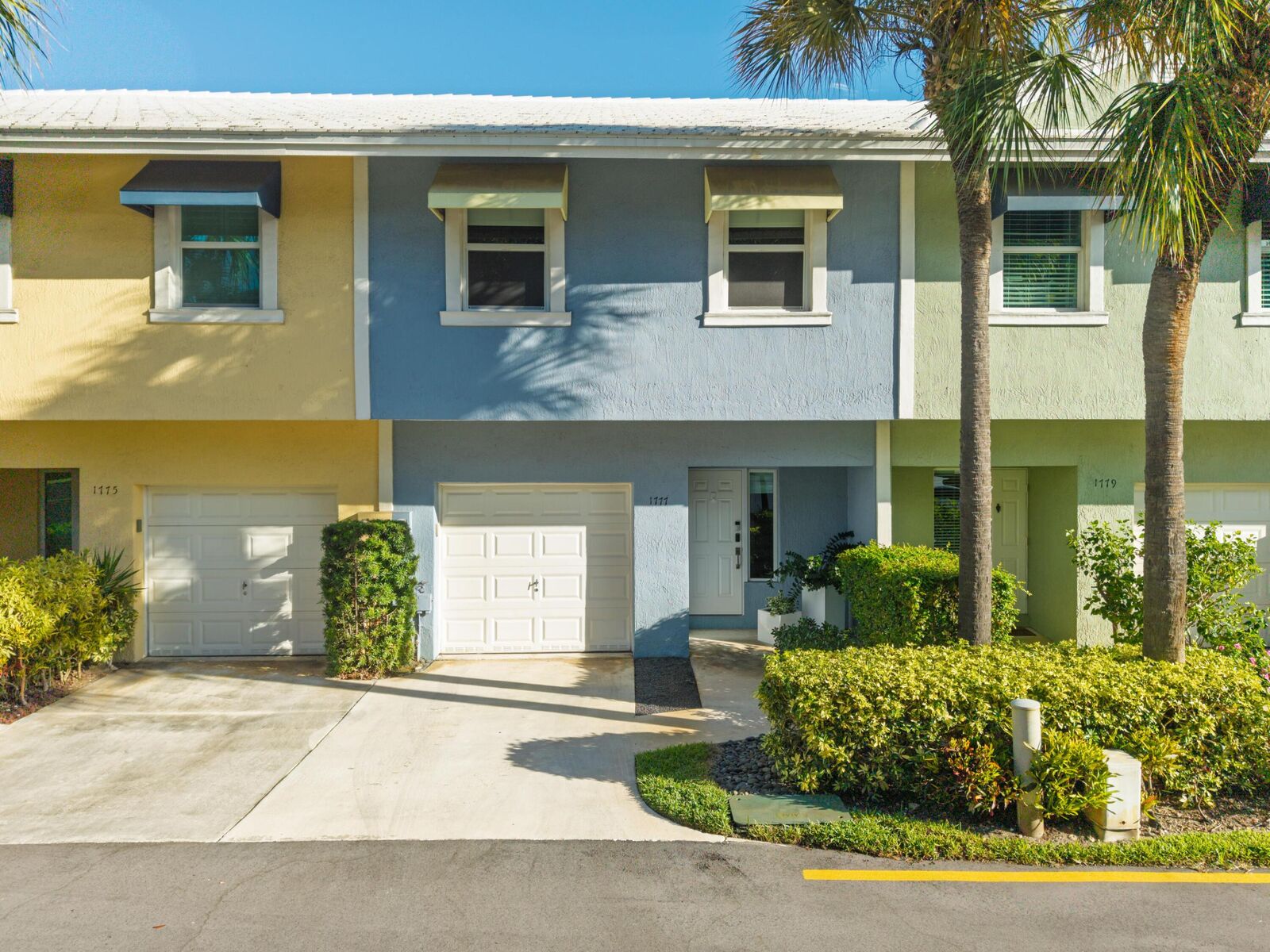 Property Photo:  1777 NE 4th Avenue B3  FL 33305 