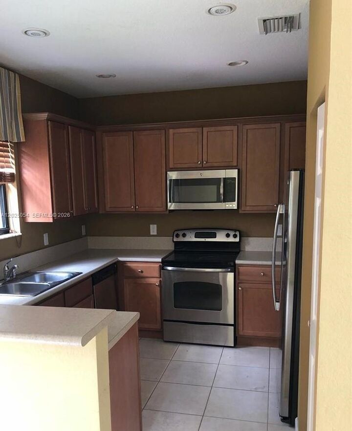 Property Photo: 15444 SW 119th Ter FL 33196