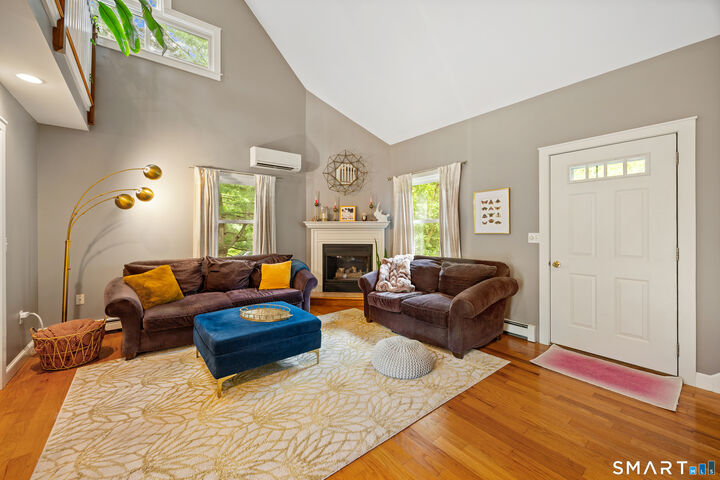 Property Photo:  694 Millbrook Road  CT 06457 