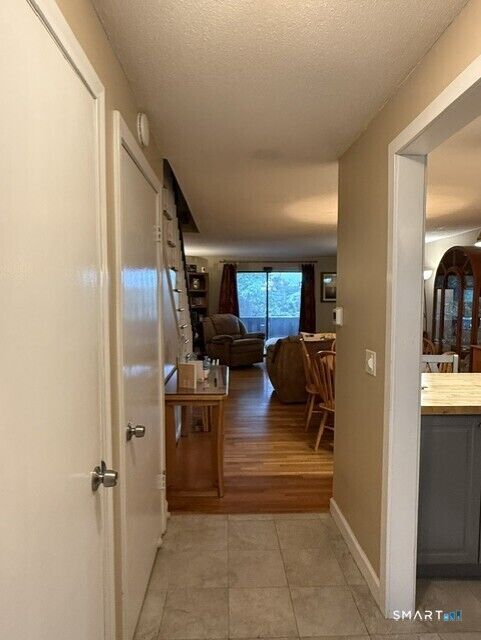 Property Photo:  253 West Street 3  CT 06489 