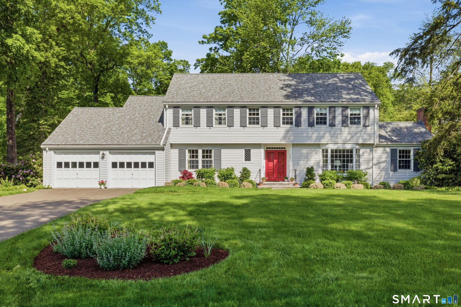 Property Photo:  15 Rillbank Terrace  CT 06107 