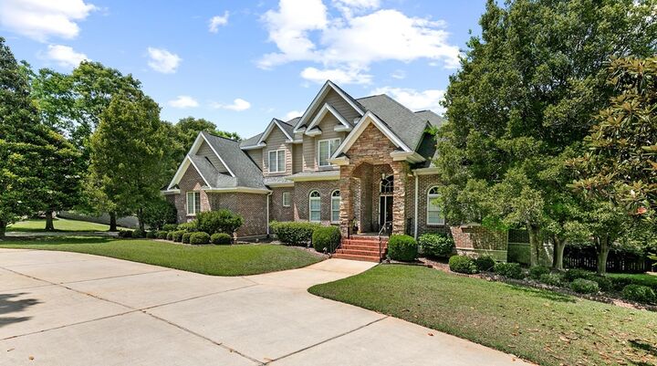 Property Photo:  320 Bocage  AL 36303 