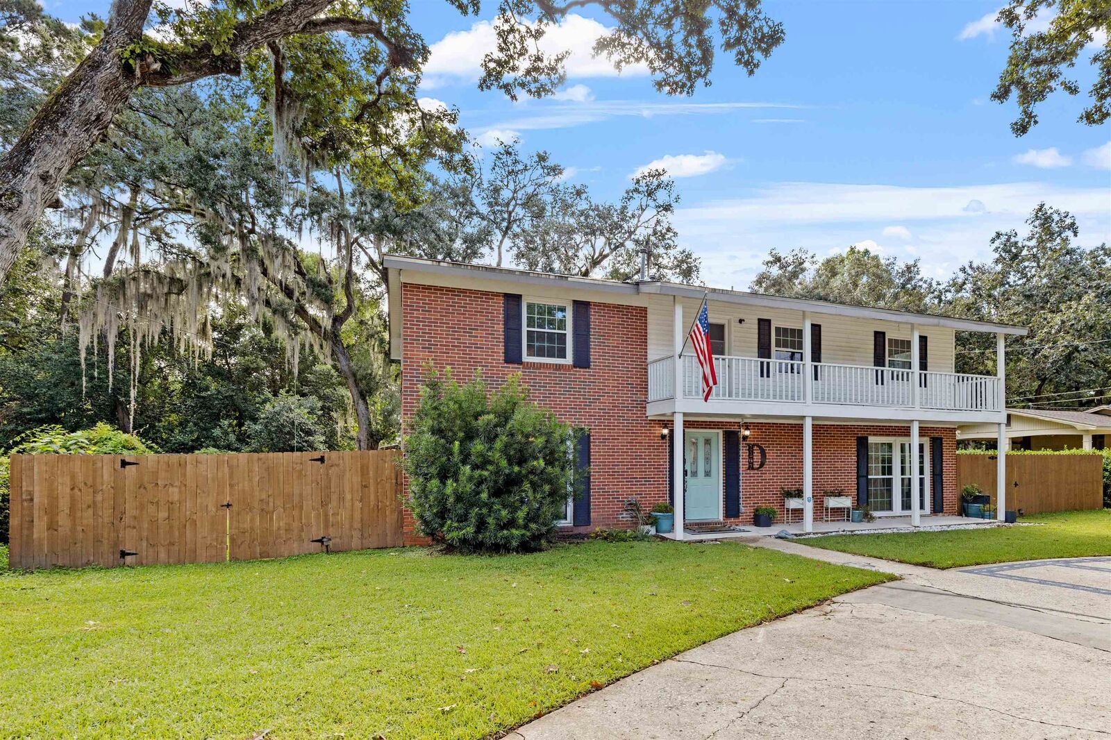 Property Photo:  2207 Mulberry Boulevard  FL 32303 