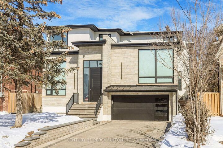 Photo de la propriété:  128 Anndale Drive  ON M2N 2X5 
