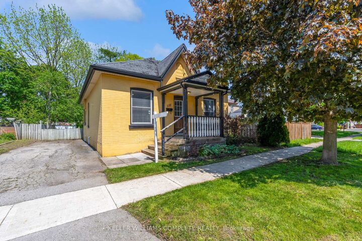 110 Oak Street — photo 1