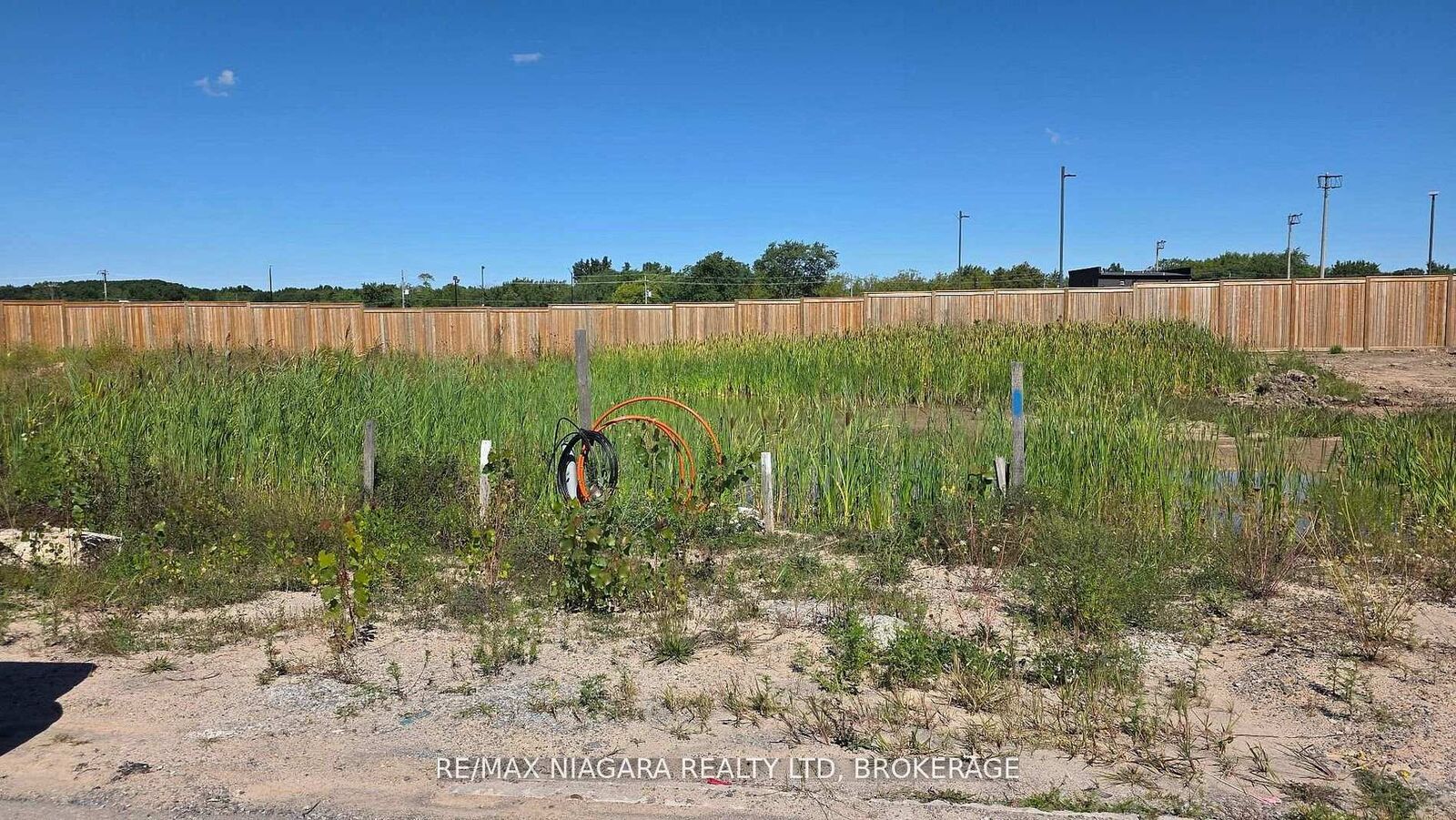 Property Photo:  6172 Curlin Crescent  ON L2H 0B8 