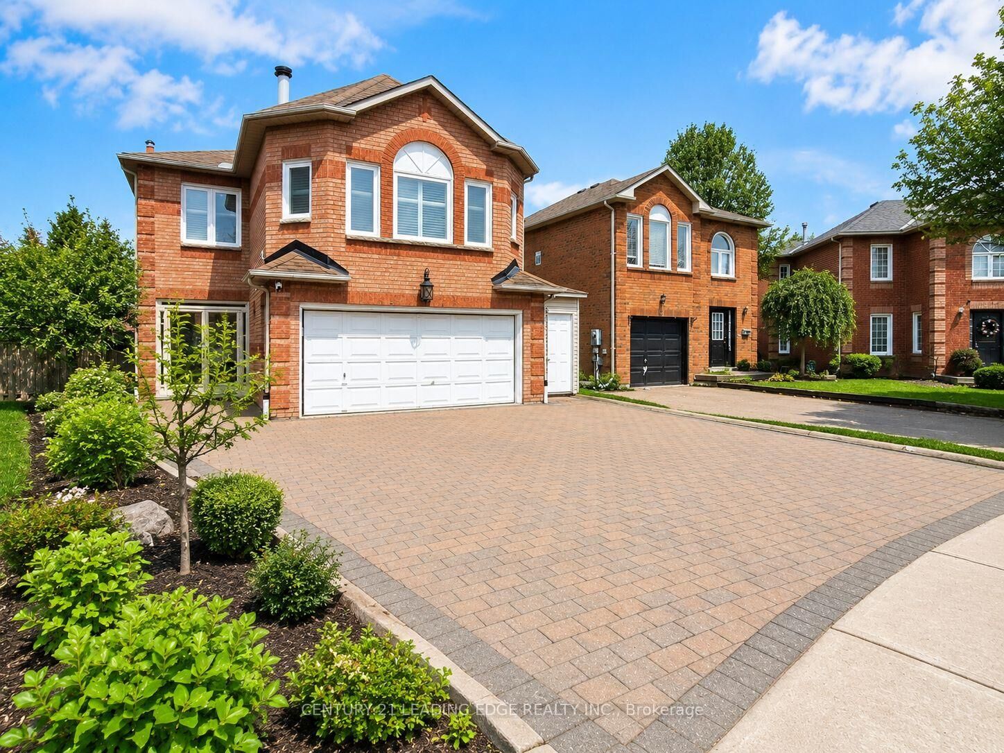 Property Photo:  77 Sunbird Boulevard  ON L4P 3V8 