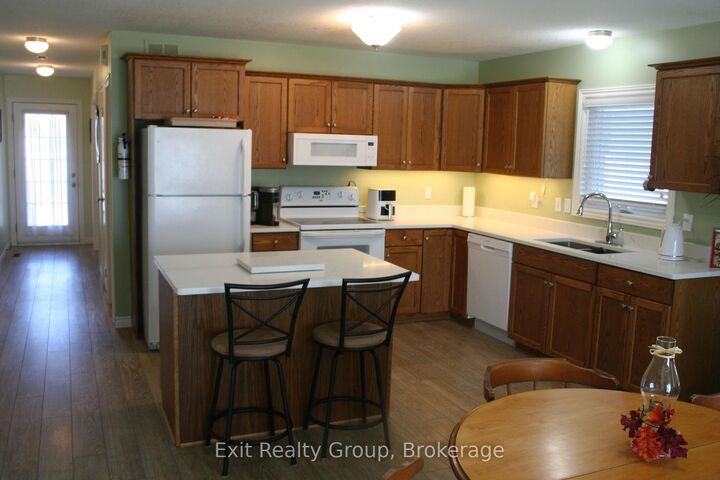 30 Aletha Drive — photo 1