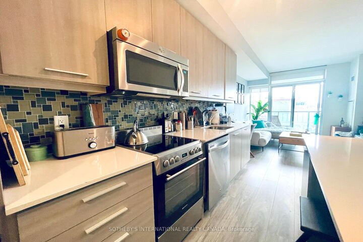 Property Photo: 105 George Street 706 ON M5A 0L4