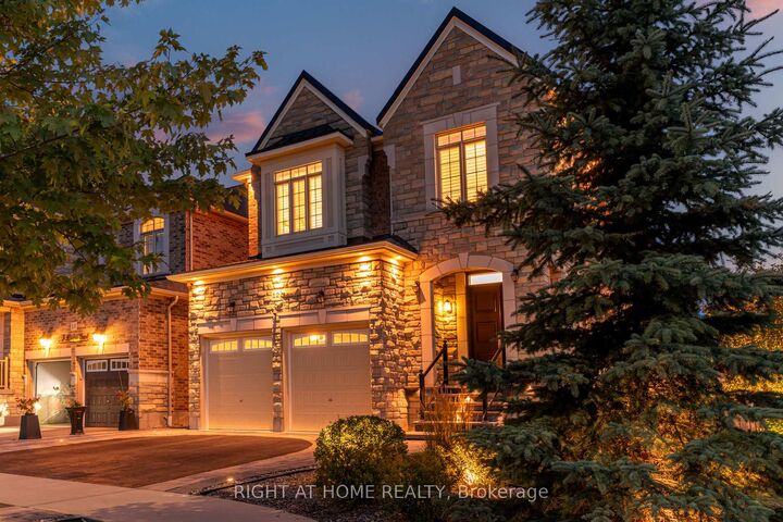 Property Photo:  12 Labriola Court  ON L1R 0N1 