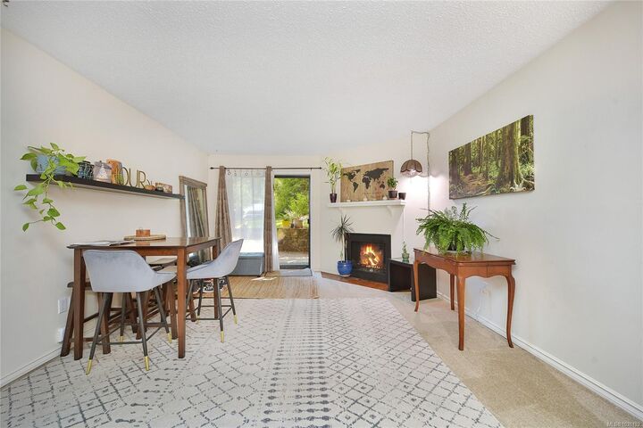 Property Photo:  81 Gorge Rd W 105  BC V9A 1L9 