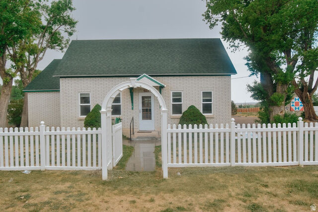 Property Photo:  153 W 100 S  UT 84634 