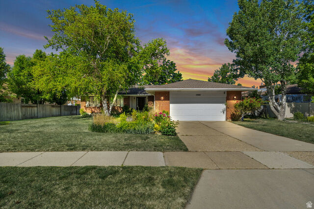 Property Photo:  11538 S High Mountain Dr  UT 84092 