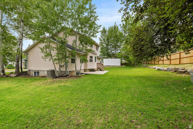 Property Photo:  381 N Alpinhof Ln E  UT 84049 