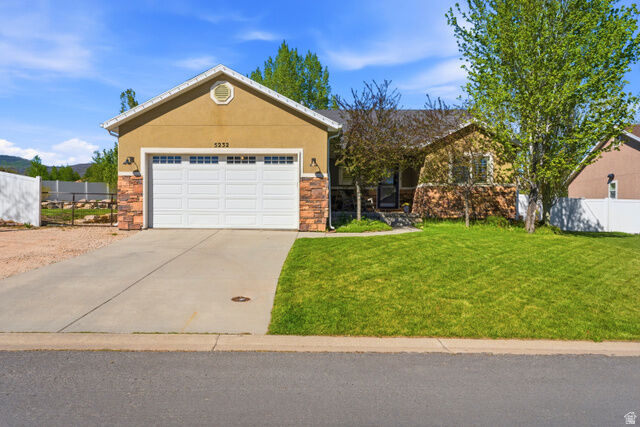 Property Photo: 5232 Saddle Dr UT 84055