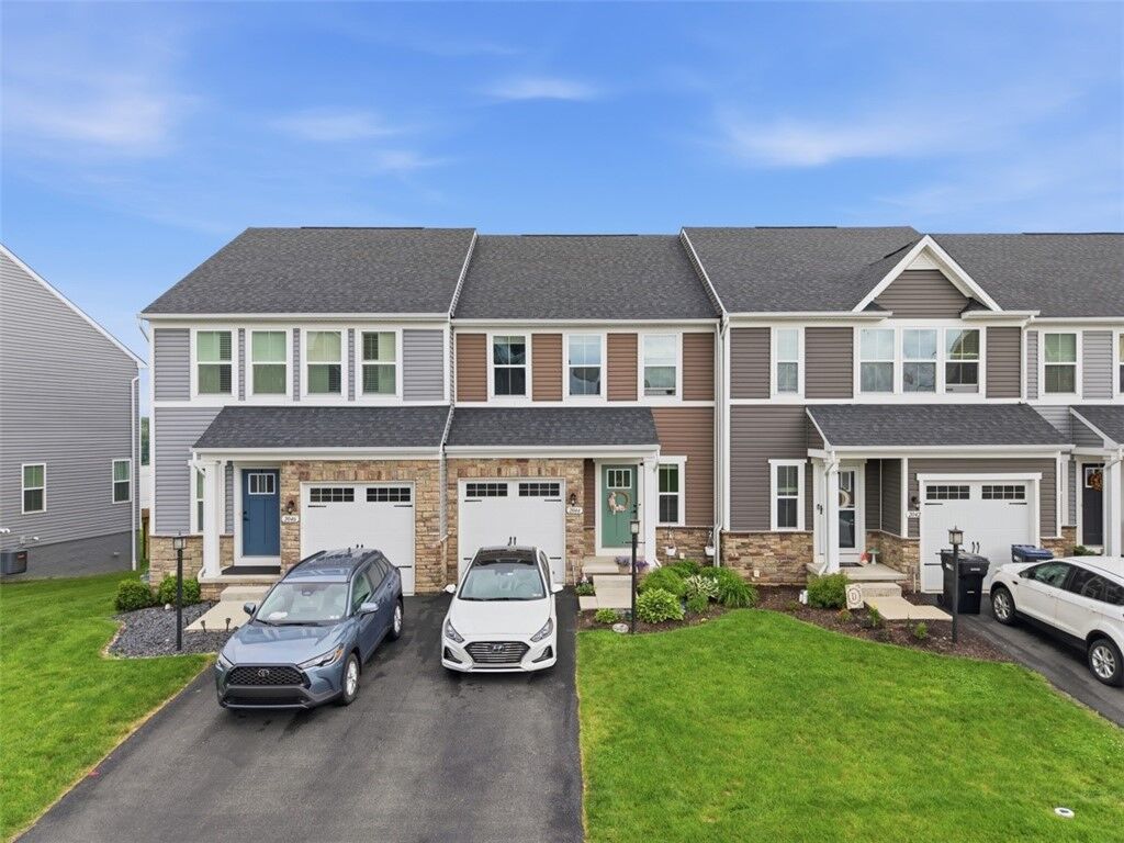Property Photo: 2044 Cade Drive PA 15061