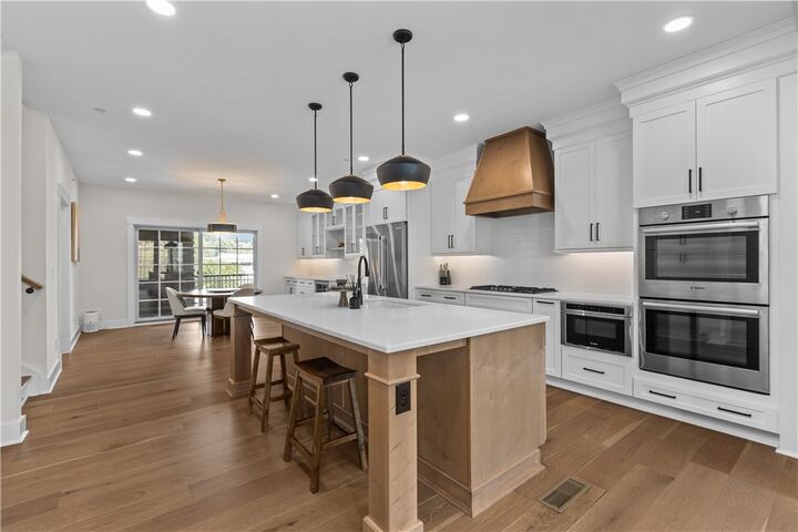 Property Photo: 134 Enclave Dr PA 16046