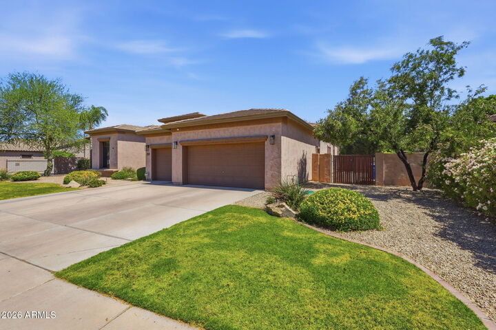 Property Photo:  3172 E Birchwood Place  AZ 85249 