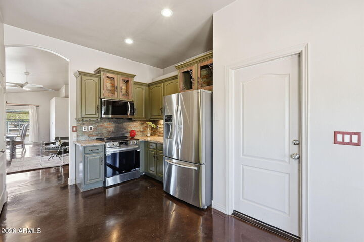 Property Photo:  6610 E Dixileta Drive  AZ 85331 