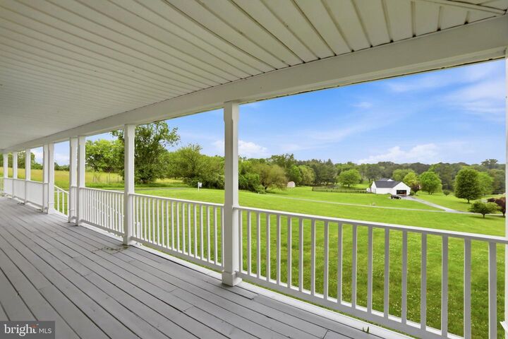 Property Photo: 33 Eldridge Lane WV 25414