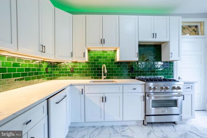 Property Photo:  4307 Parkwood Avenue  MD 21206 