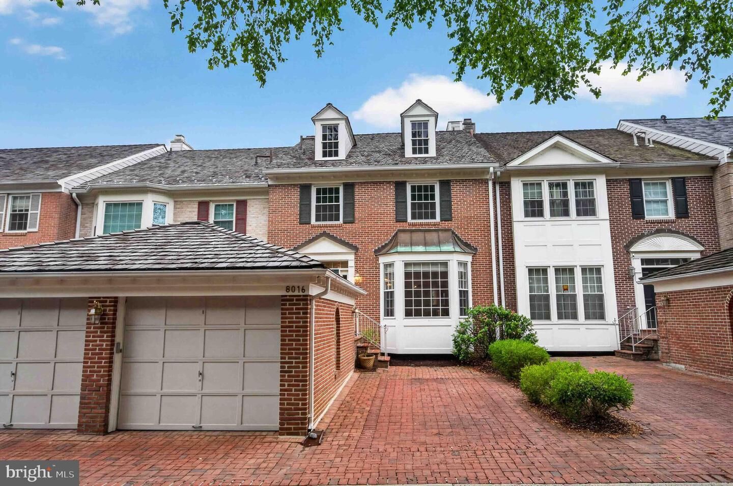 Property Photo:  8016 Quarry Ridge Way  MD 20817 
