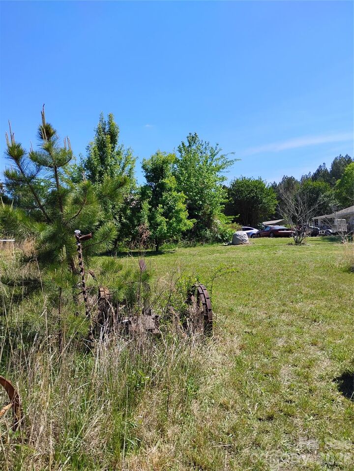 Property Photo:  2950 Irish Potato Road  NC 28025 