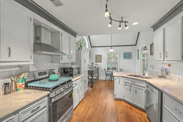 Property Photo:  188 Bamert Street  SC 29483 