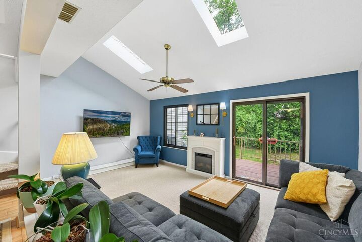 Property Photo:  12095 Pickwick Place  OH 45241 