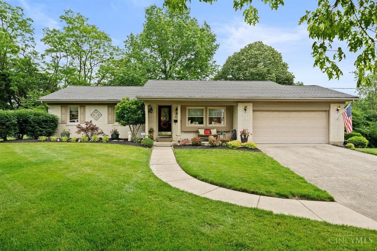 Property Photo:  2630 Cyclorama Drive  OH 45211 