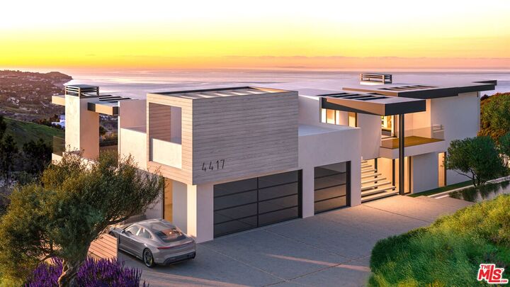 Property Photo: 4417 Vista Del Preseas CA 90265