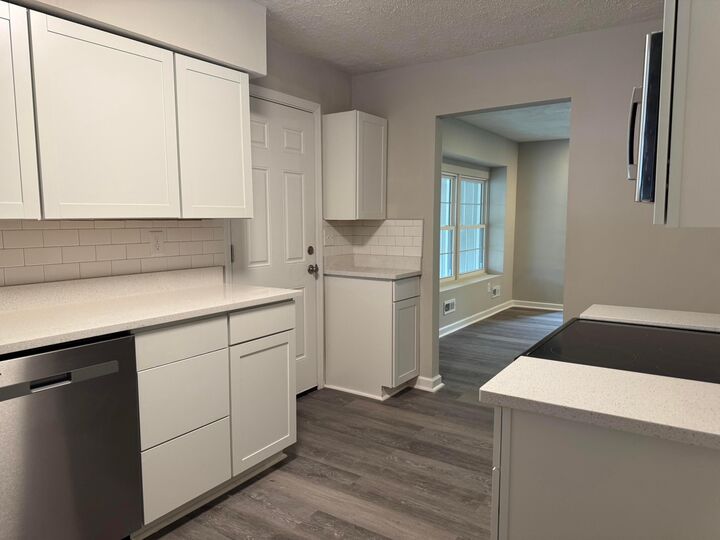 Property Photo:  1621 Lookout Street  OH 43130 
