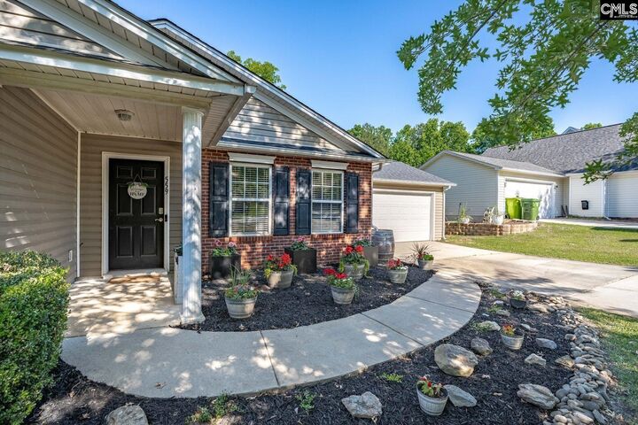 Property Photo: 559 Foxstone SC 29036