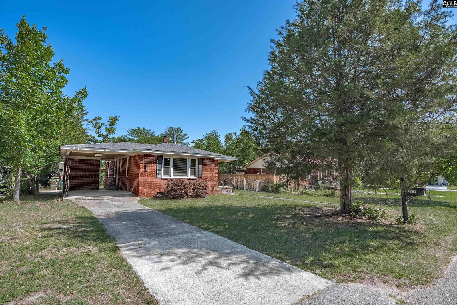 Property Photo:  1528 Hazel  SC 29033 