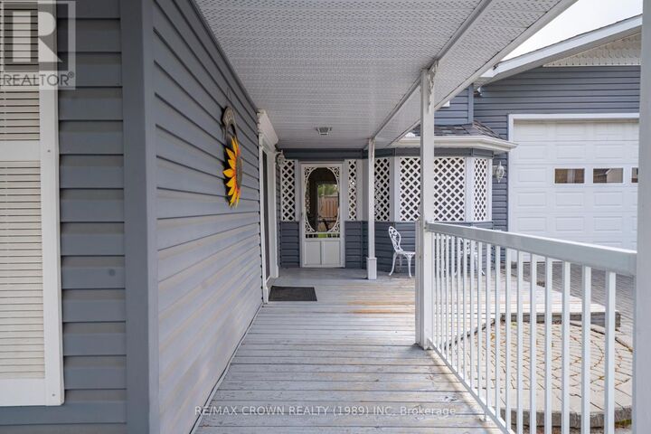 Property Photo: 274 Belanger Street ON P2B 3B9