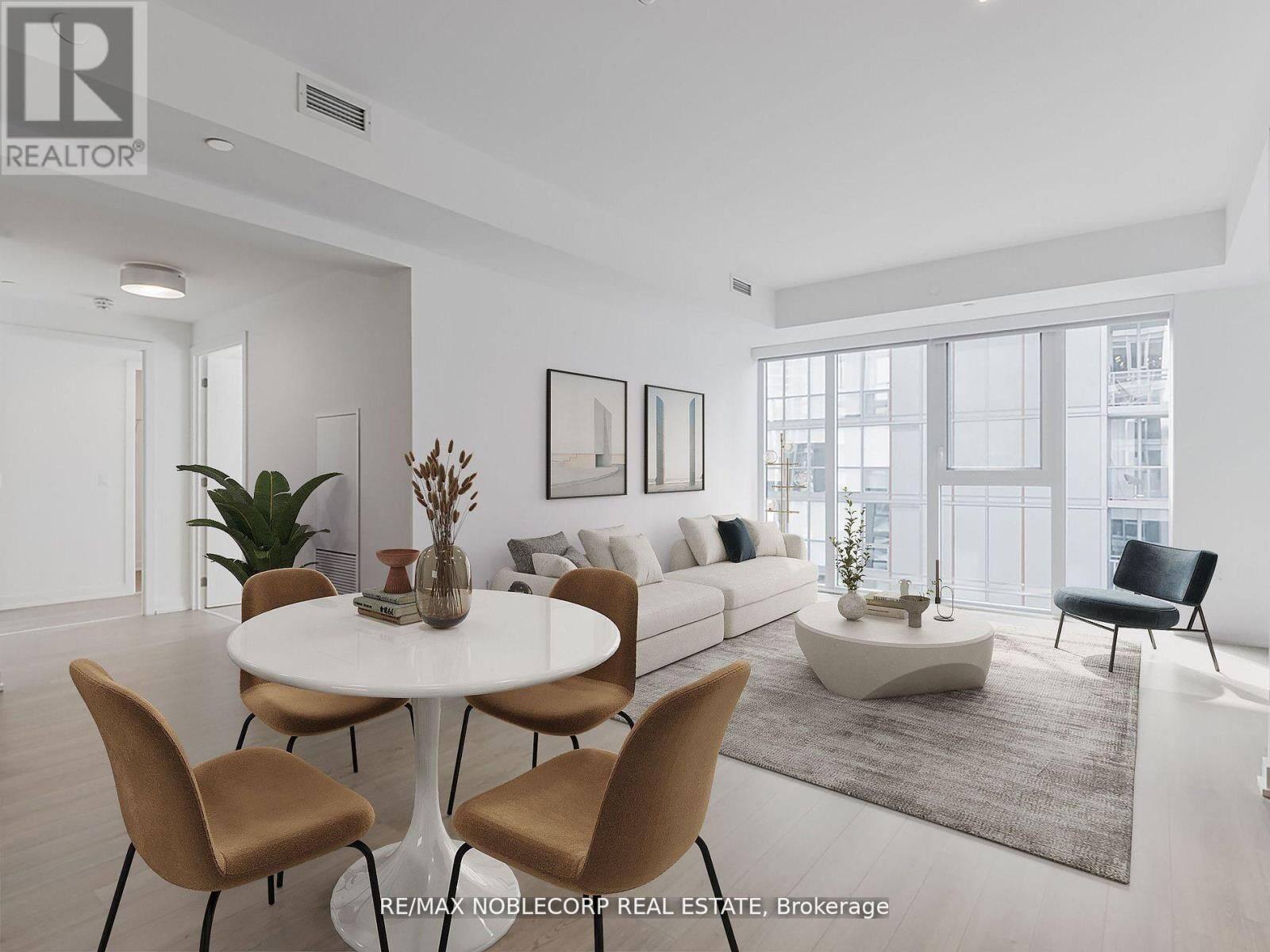Property Photo:  357 King Street West 3409  ON M5V 0S7 