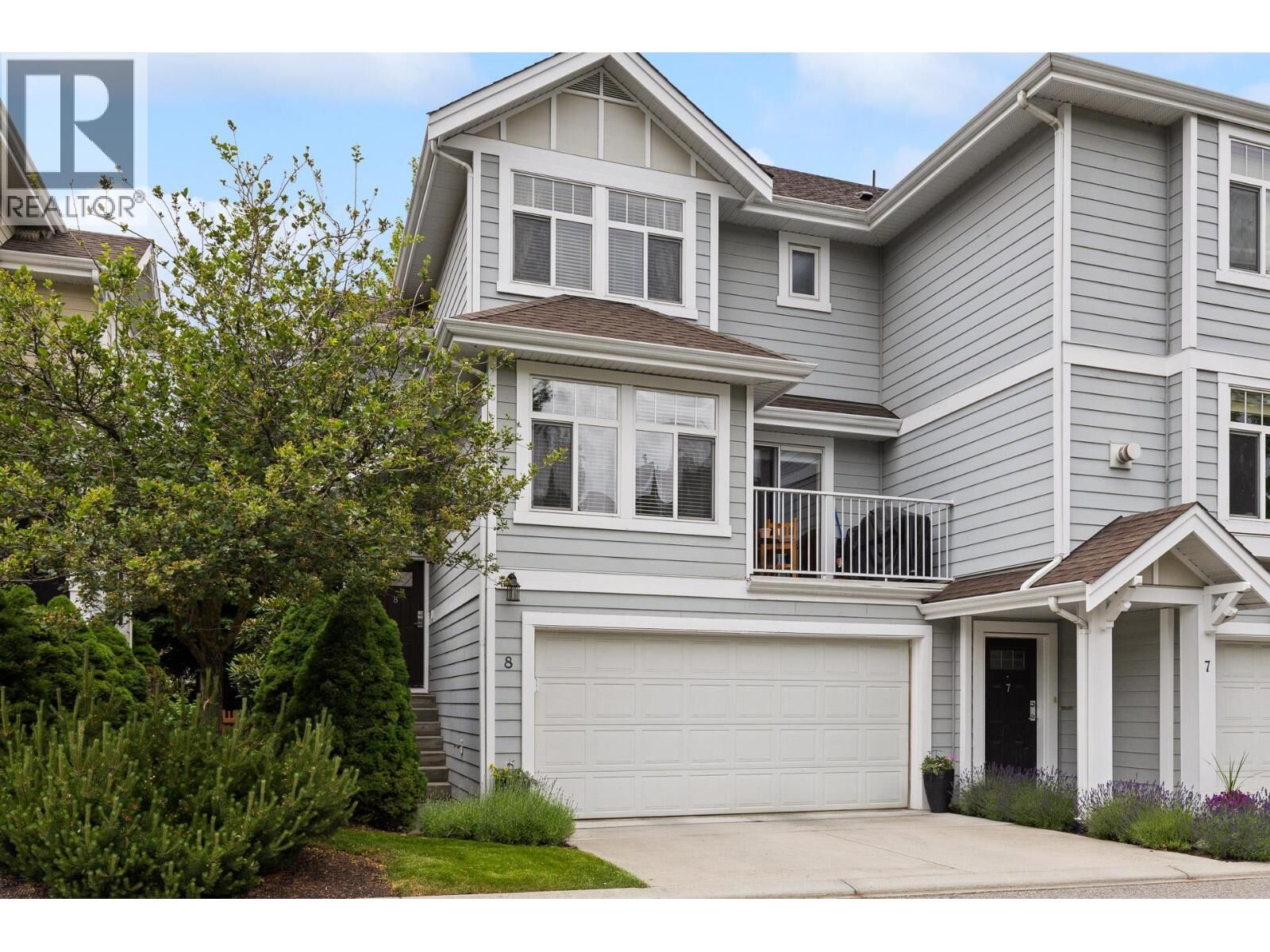 Property Photo: 1853 Parkview Crescent 8 BC V1X 8A3