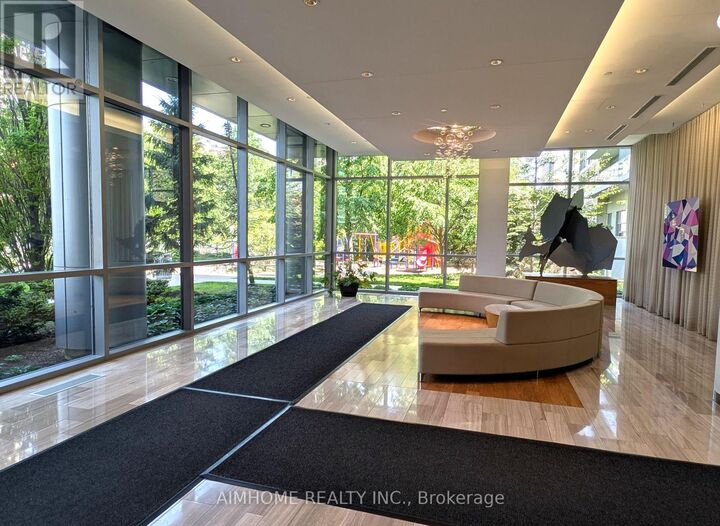 Property Photo:  62 Forest Manor Road 1011  ON M2J 0B6 